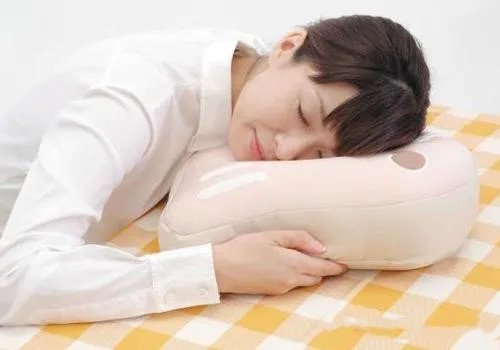 睡姿不正確會對脊柱側(cè)彎產(chǎn)生影響嗎？