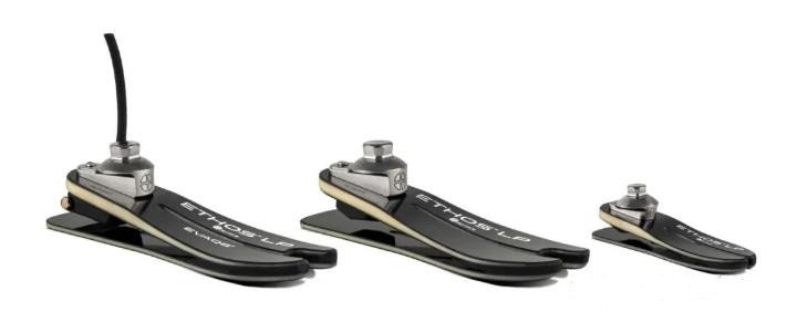 新款碳纖、玻纖混合材料假肢腳板